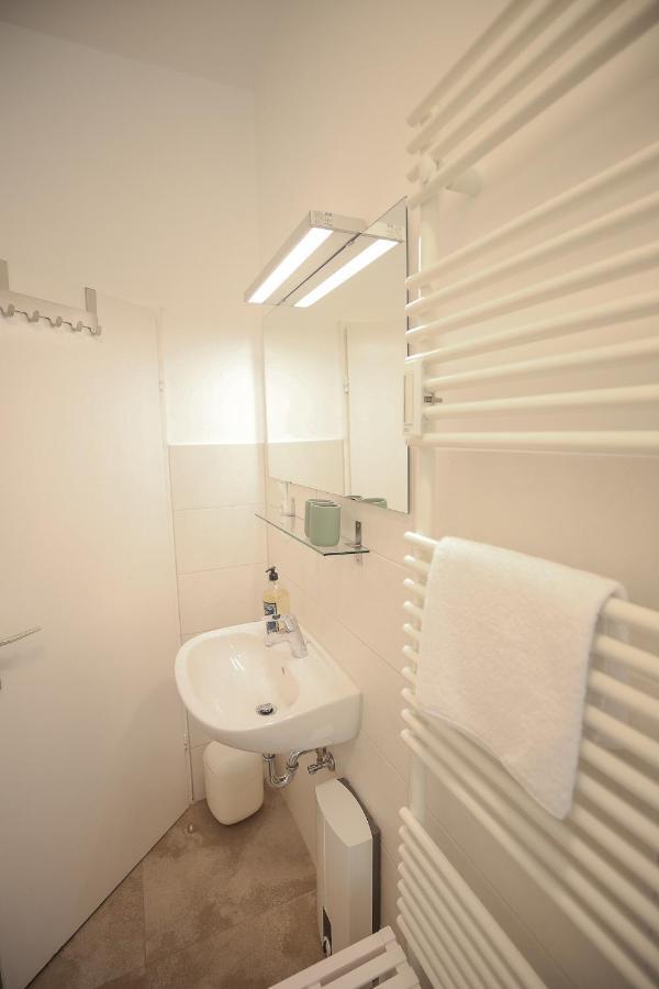 Apartamento Zentrale Designoase Hamburgo Exterior foto
